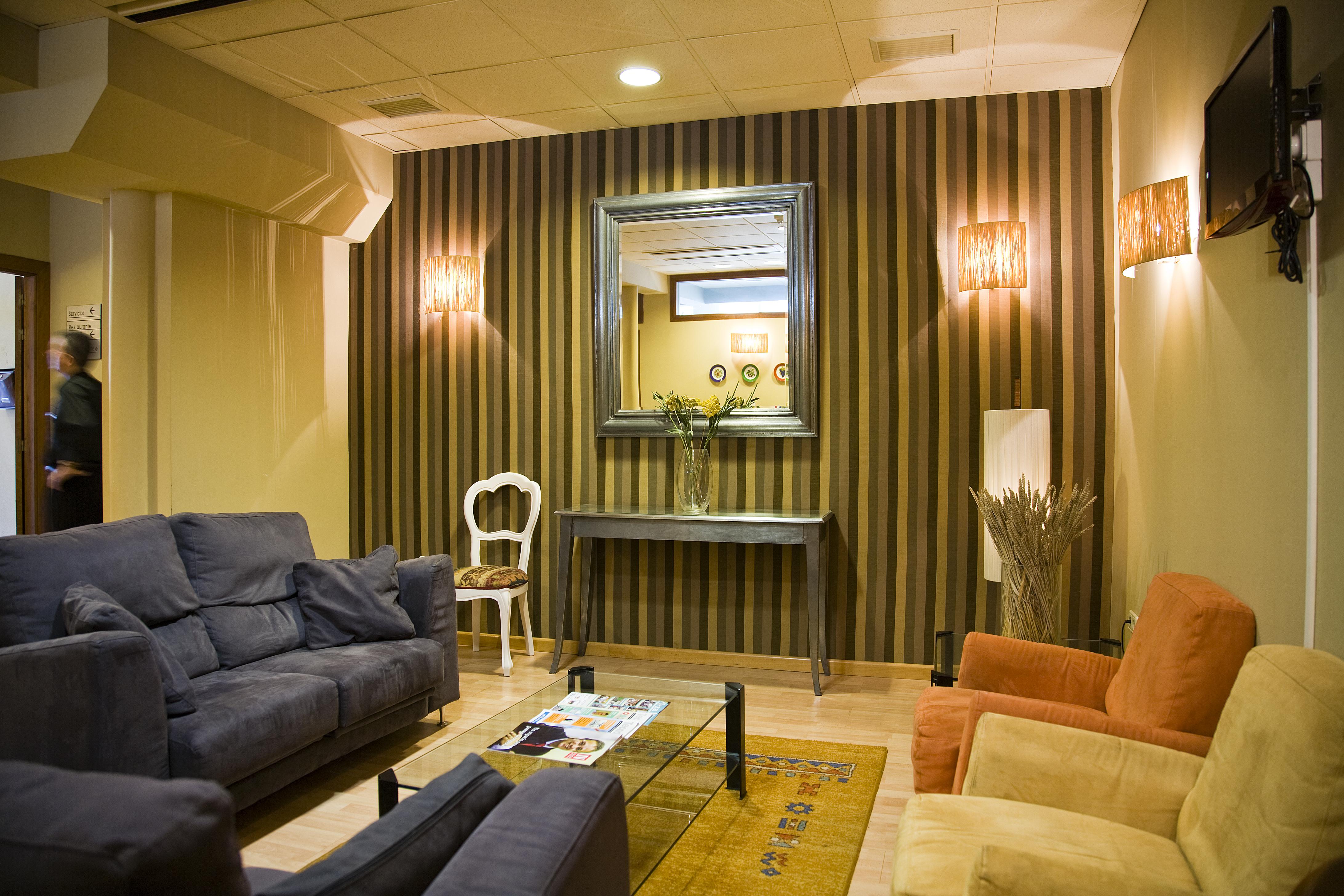 Hotel Sercotel Tudela Bardenas מראה חיצוני תמונה